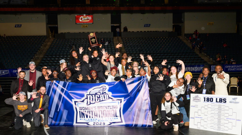Indian Hills claims third consecutive invitational title